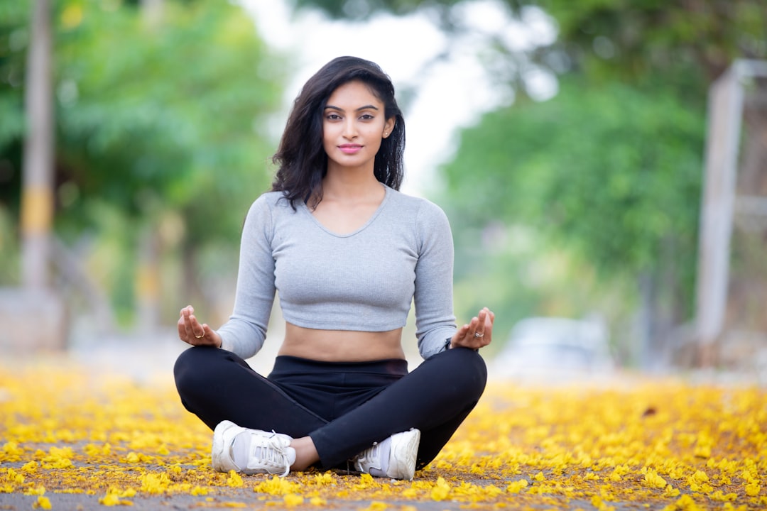 Beneficiile meditației pentru reducerea cortizolului