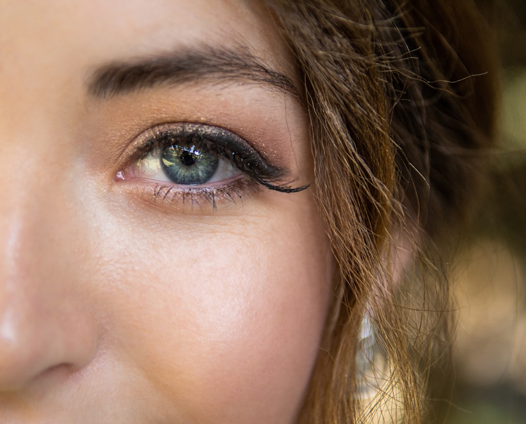 Arta machiajului natural: Tehnici pentru un aspect no-makeup
