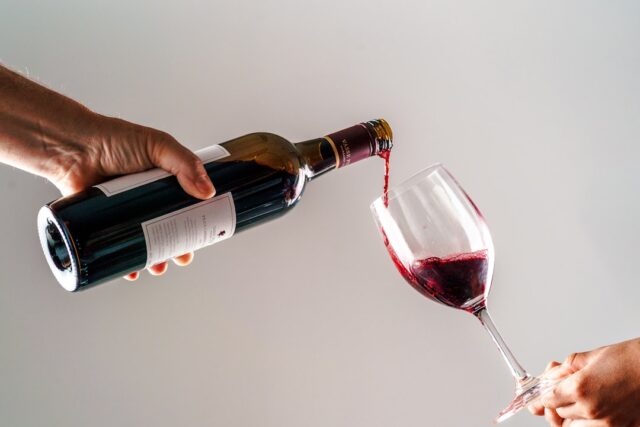 Photo choose wine